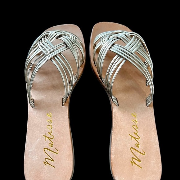 Matisse Gold Leather Tate Slide Flat Sandals Size 9 NWOT - Picture 5 of 10